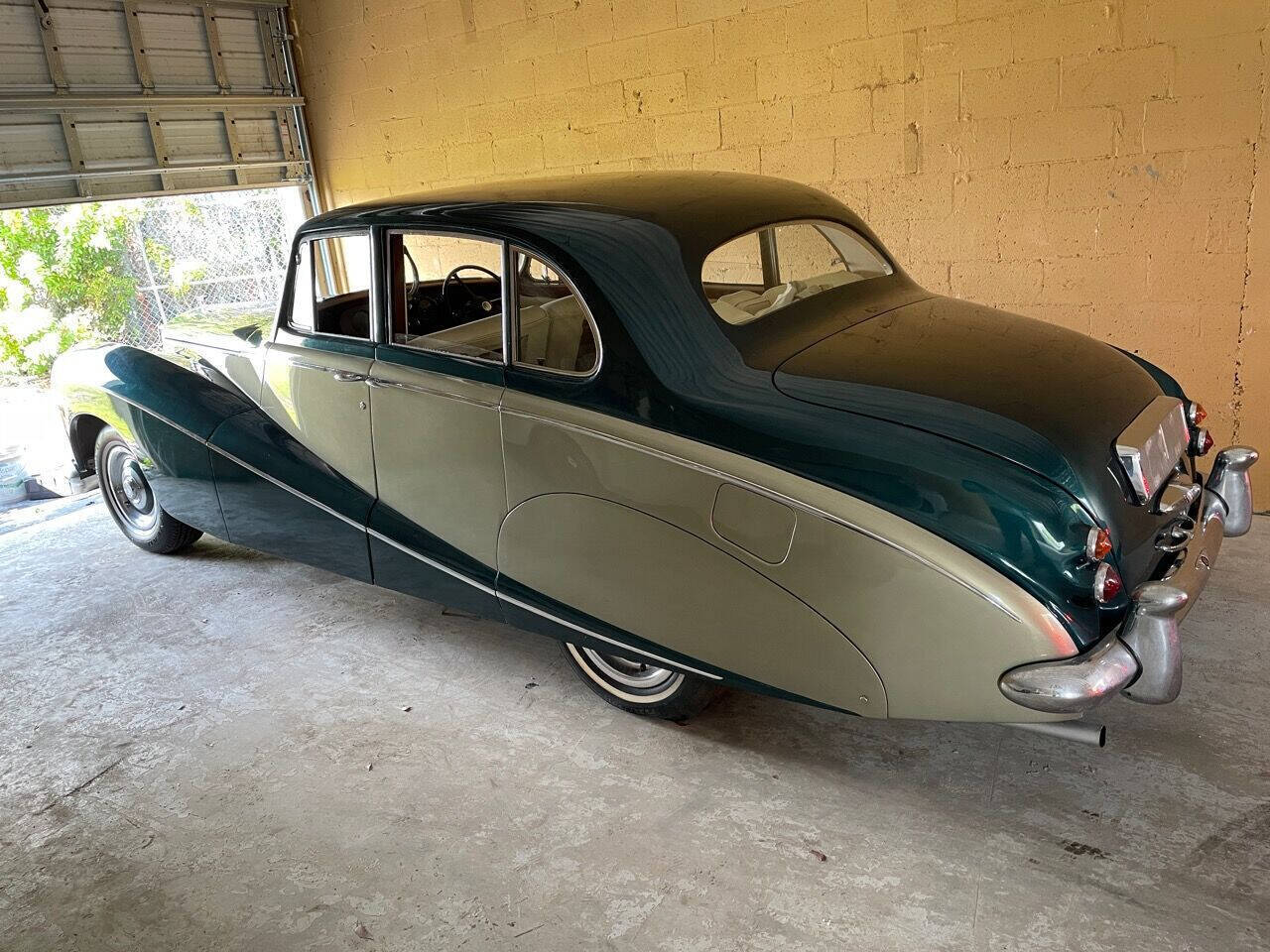 Bentley EMPRESS BY HOOPER Berline 1956 à vendre