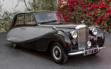 Bentley-R-Type-Hooper-1953-2