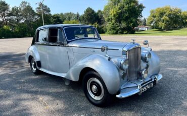 Bentley-R-type-1953-4