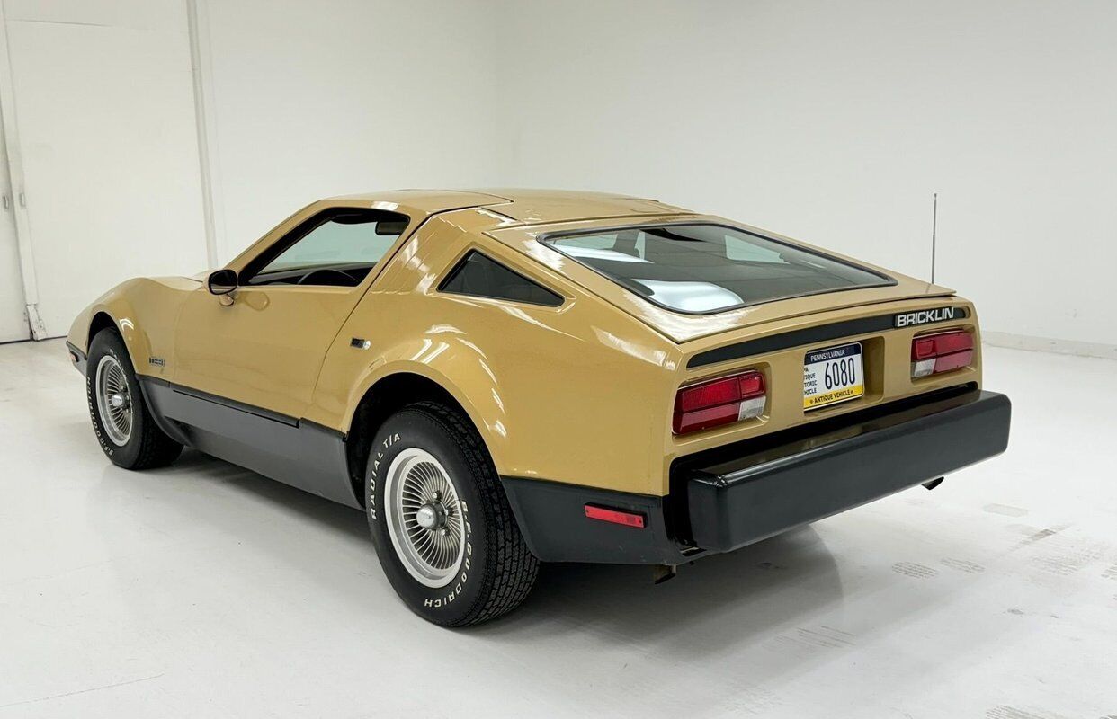 Bricklin-SV-1-1975-3