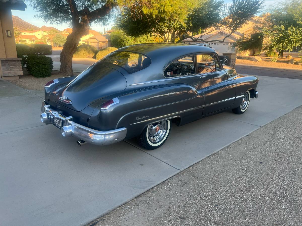 Buick-Desente-special-sedan-1950-12