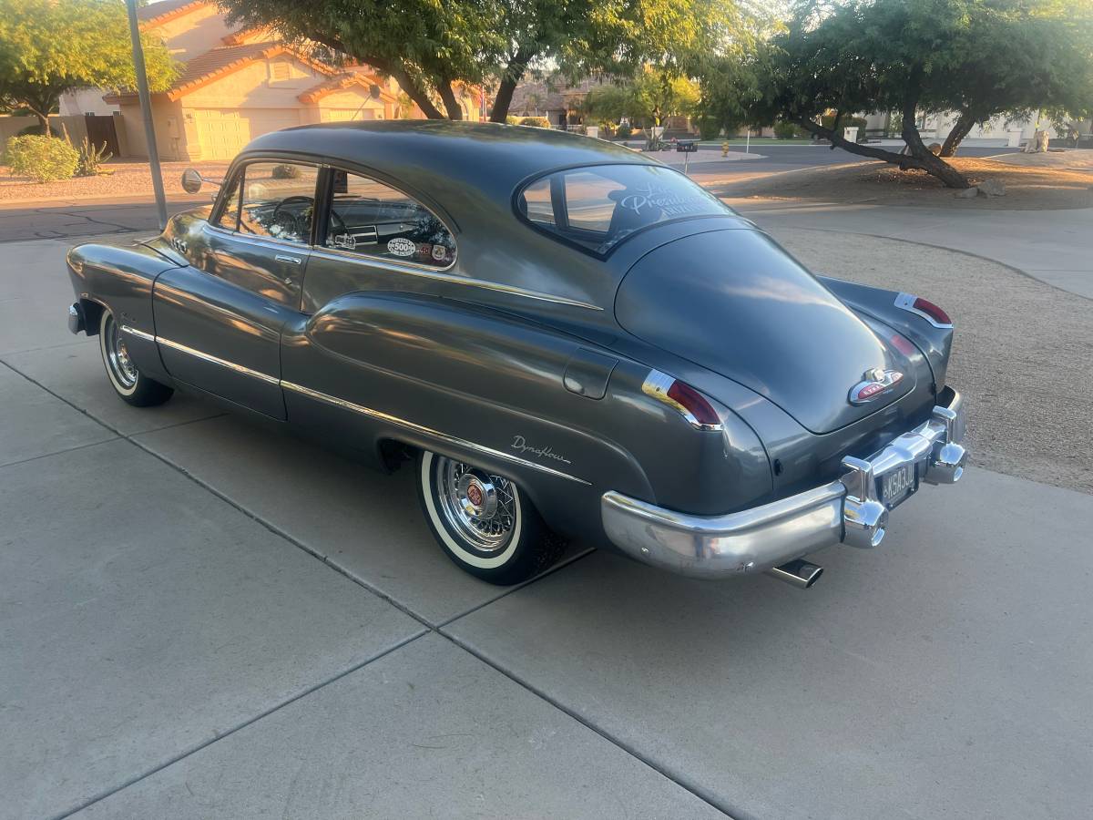 Buick-Desente-special-sedan-1950-13