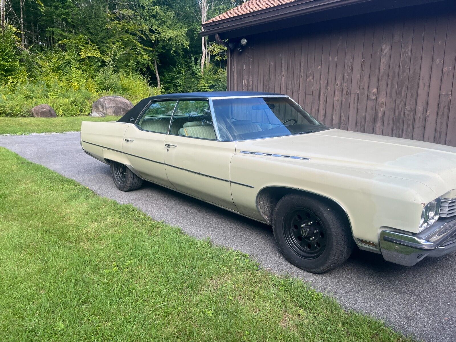 Buick-Electra-1972-8