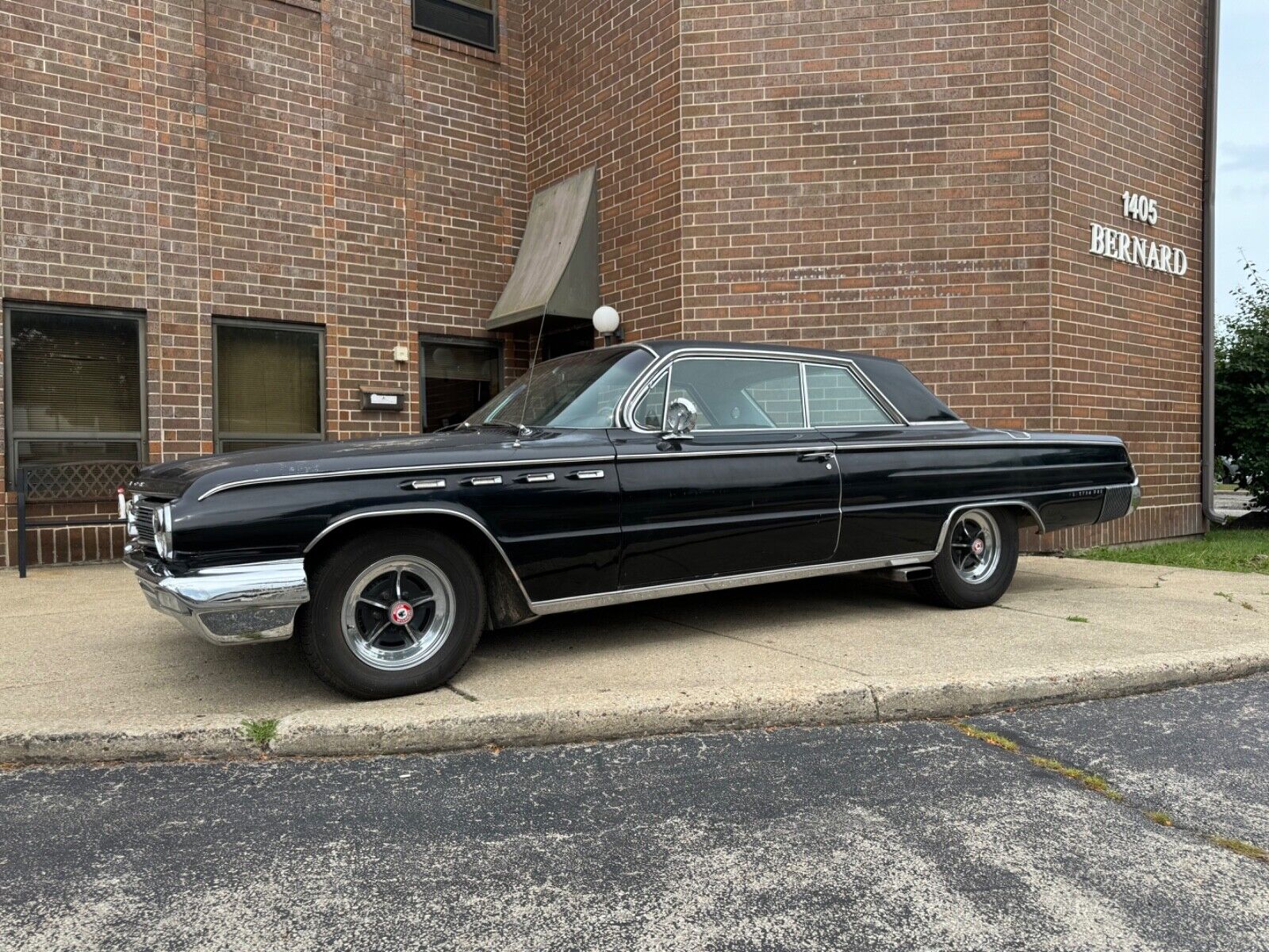 Buick-Electra-Coupe-1962-1