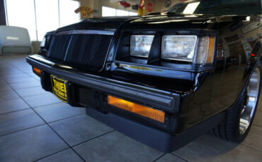 Buick-Grand-National-1984-17