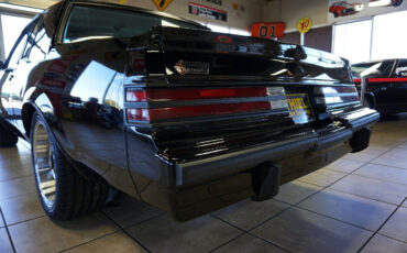 Buick-Grand-National-1984-18