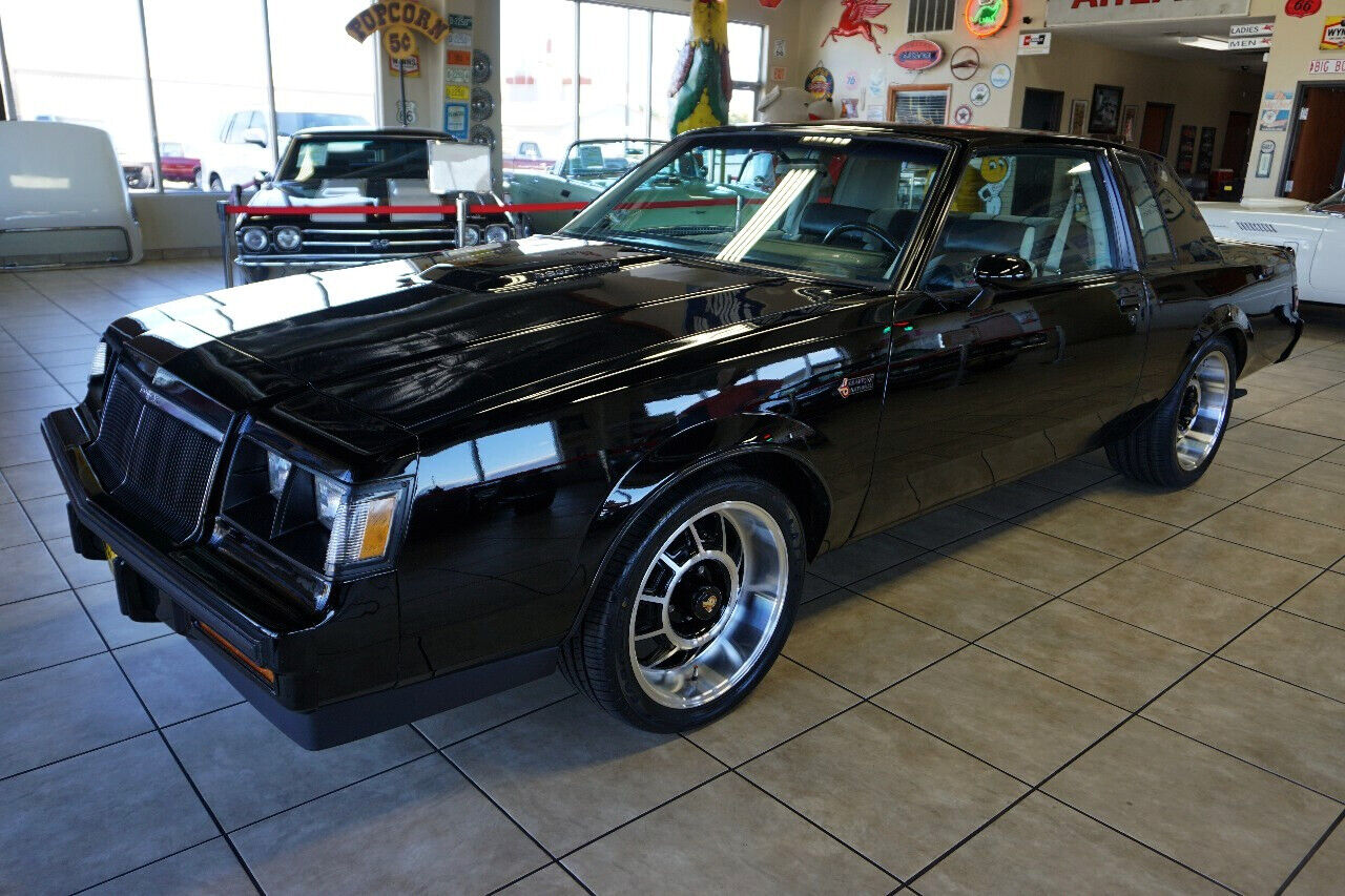 Buick-Grand-National-1984-38