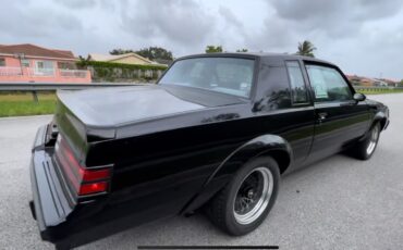 Buick-Grand-National-1987-29