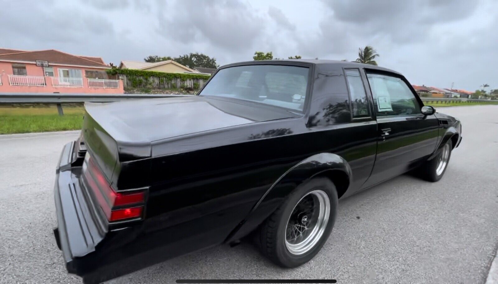 Buick-Grand-National-1987-29