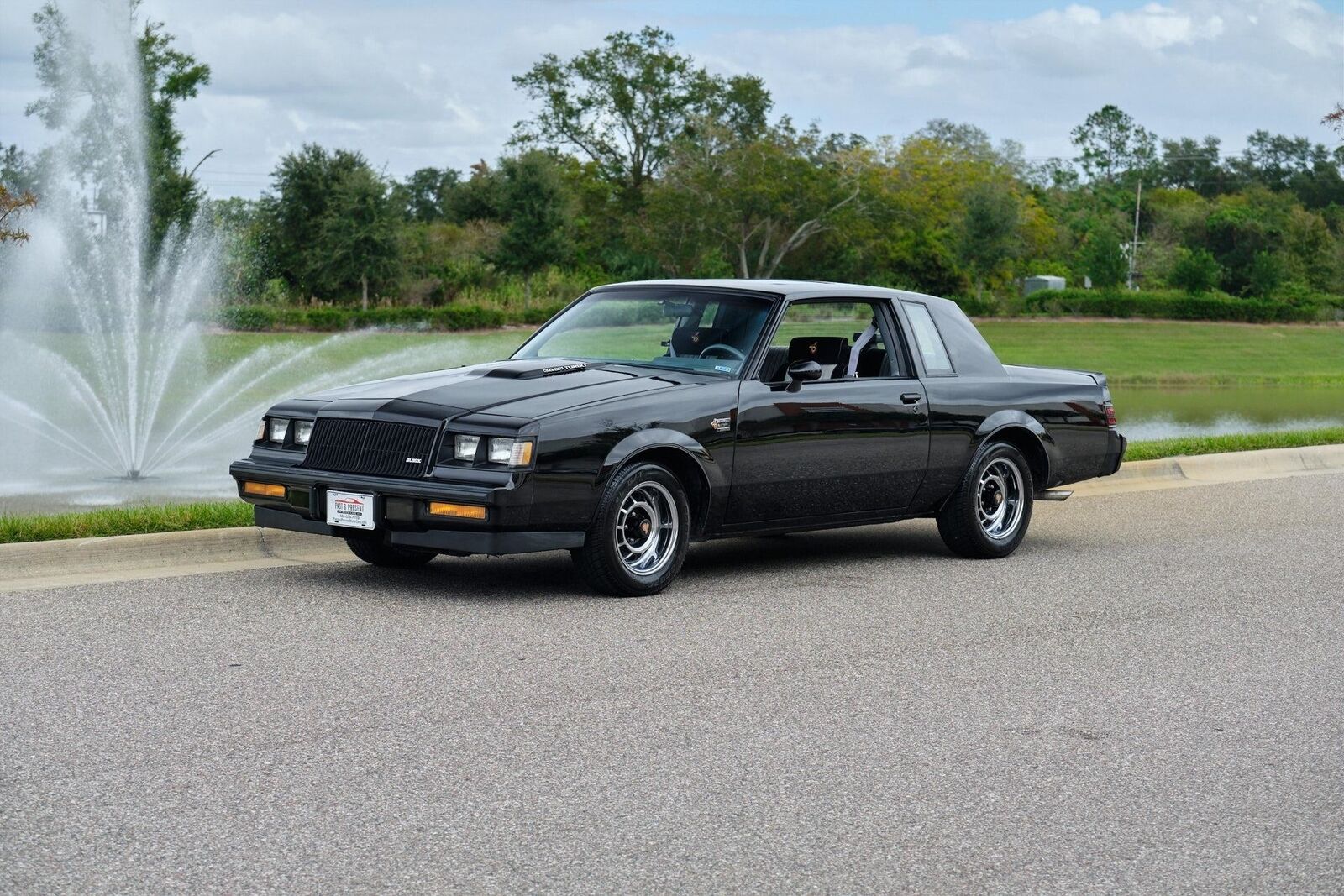 Buick Grand National  1987