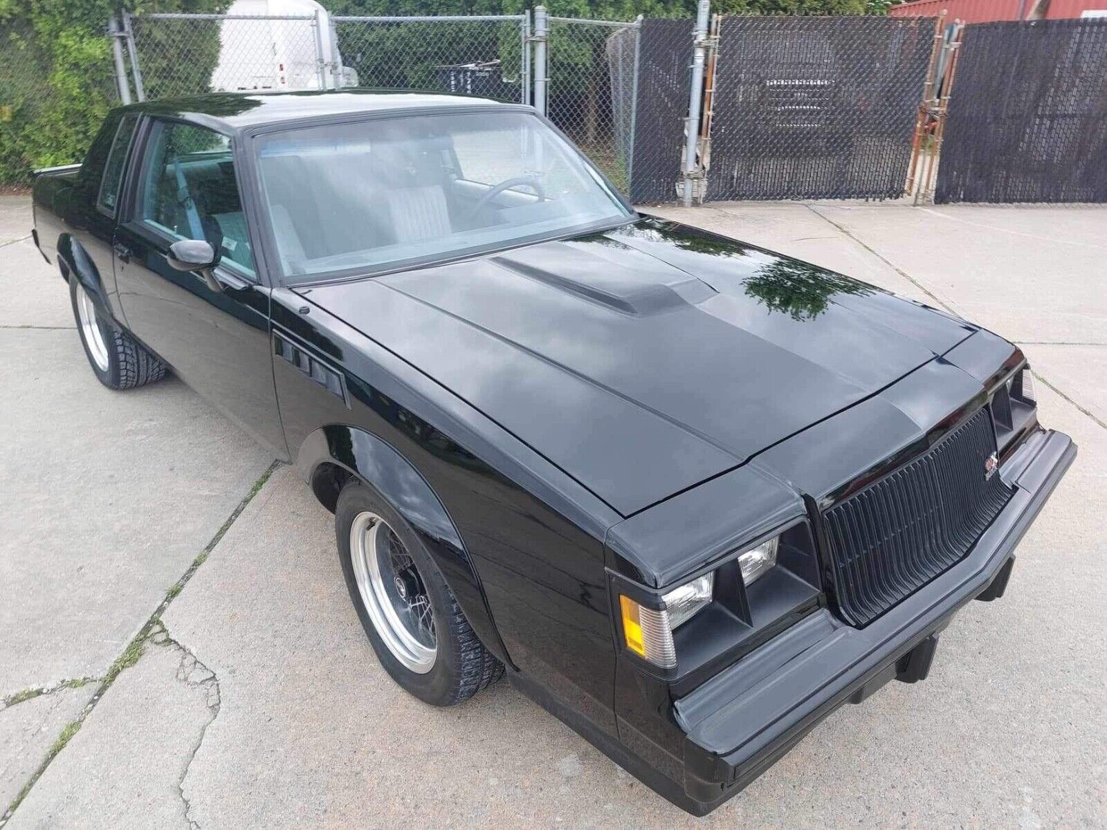 Buick-Grand-National-1987-5