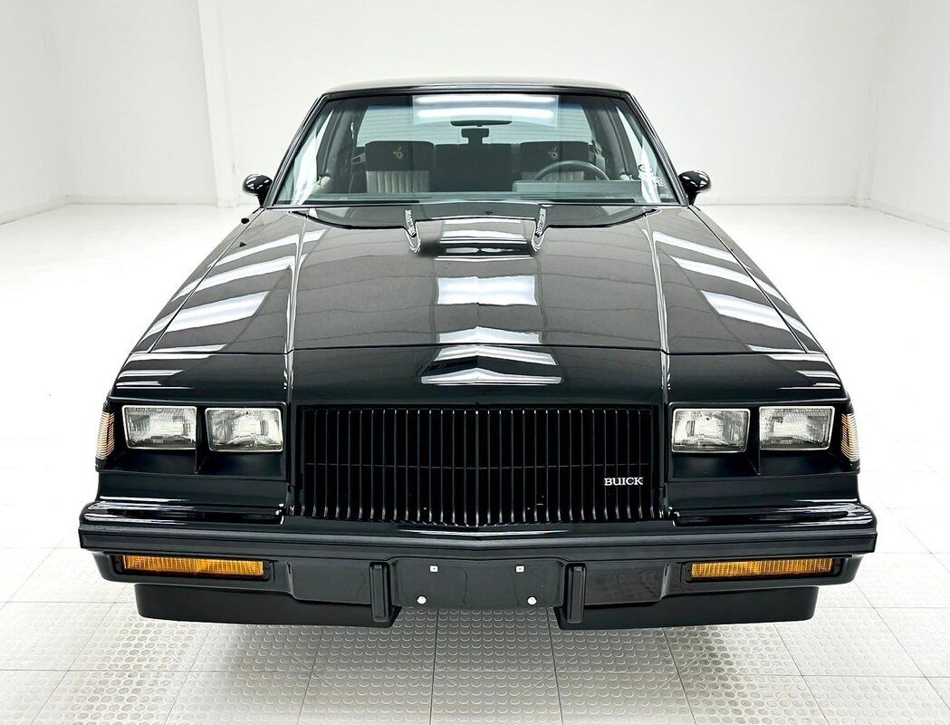 Buick-Grand-National-1987-7