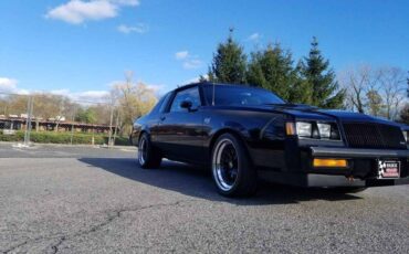 Buick-Grand-national-1987-18