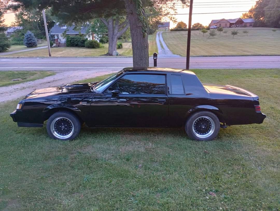 Buick-Grand-national-1987-2