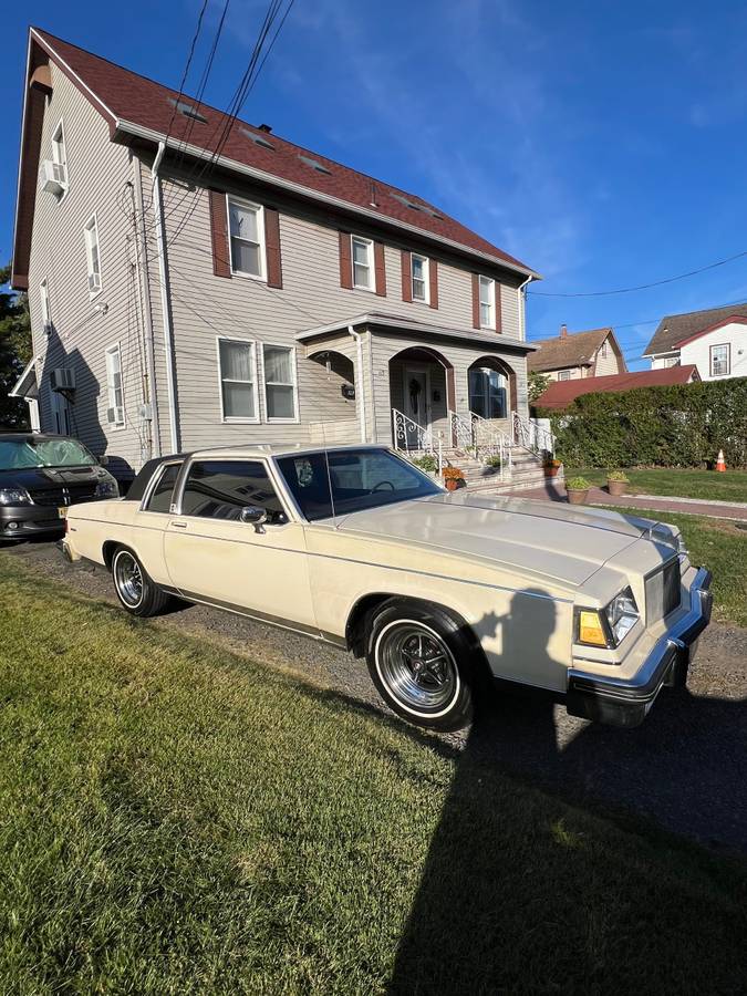 Buick-Lesabre-1984-19