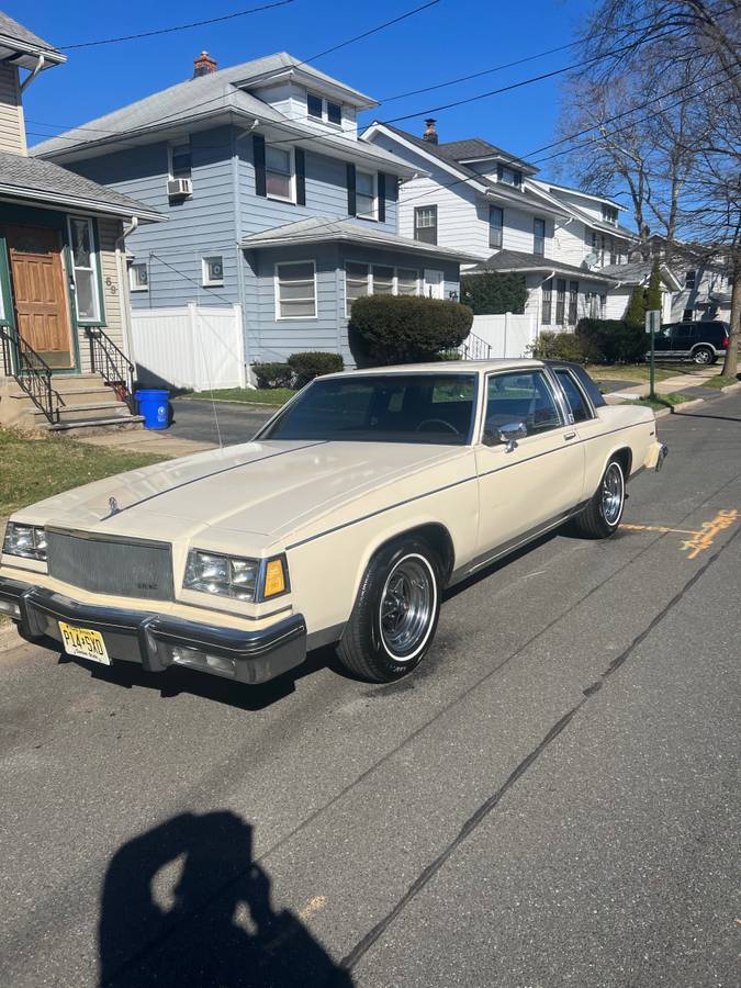 Buick-Lesabre-1984-3