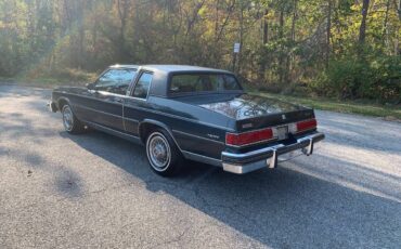 Buick-Lesabre-limited-1985-2