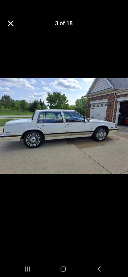 Buick-Park-avenue-1985-3