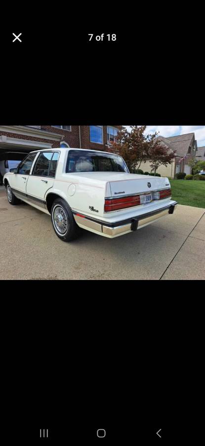 Buick-Park-avenue-1985