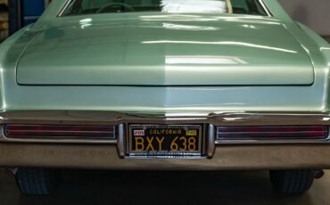 Buick-Riviera-1964-18