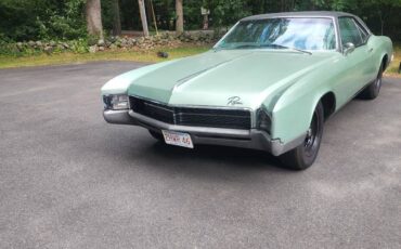 Buick-Riviera-1967