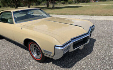 Buick-Riviera-1968-9