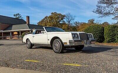 Buick Riviera  1983 à vendre