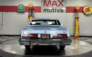 Buick-Riviera-Coupe-1985-5