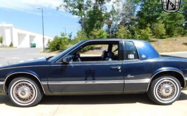 Buick-Riviera-Coupe-1990-6