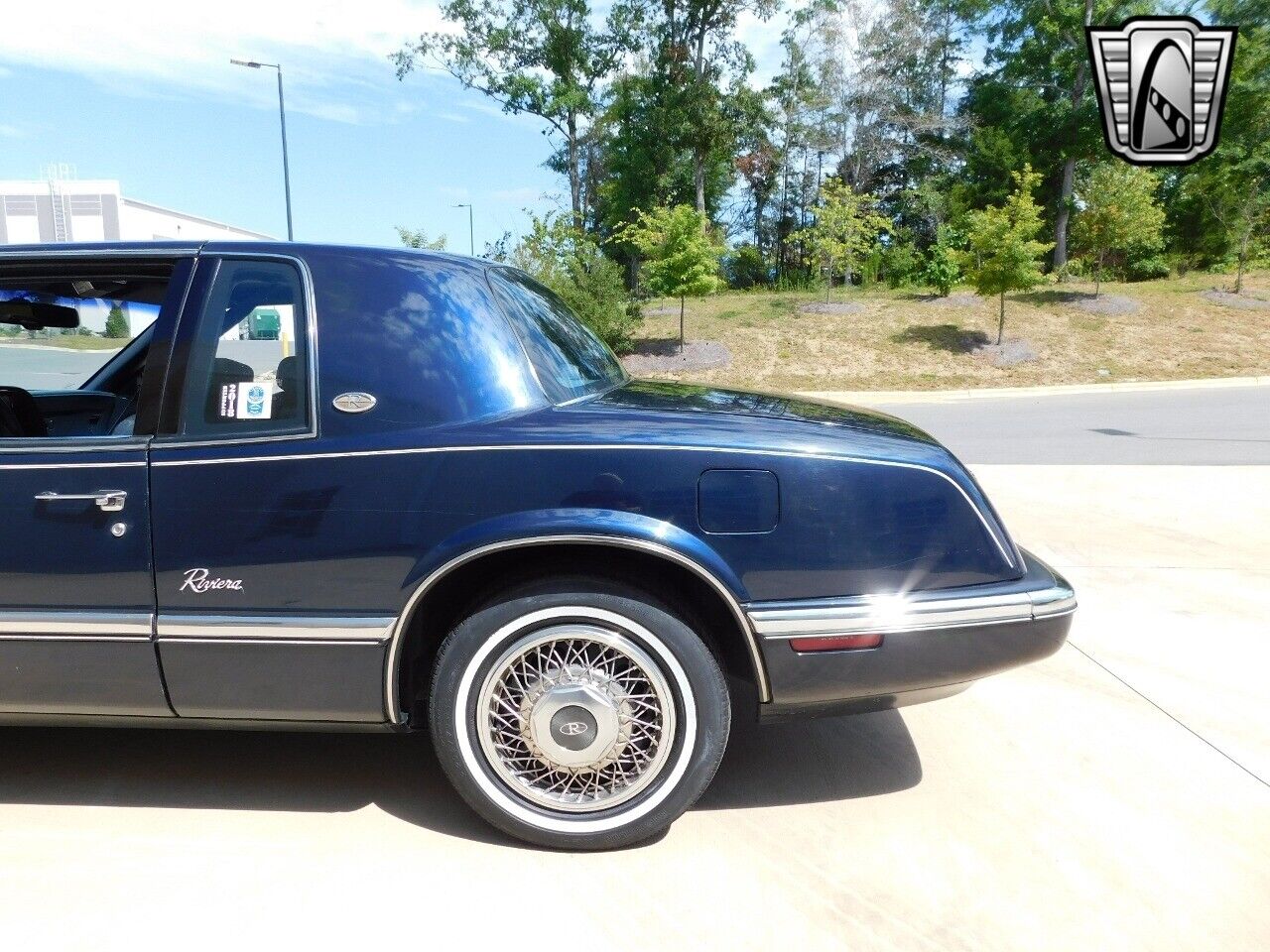 Buick-Riviera-Coupe-1990-7