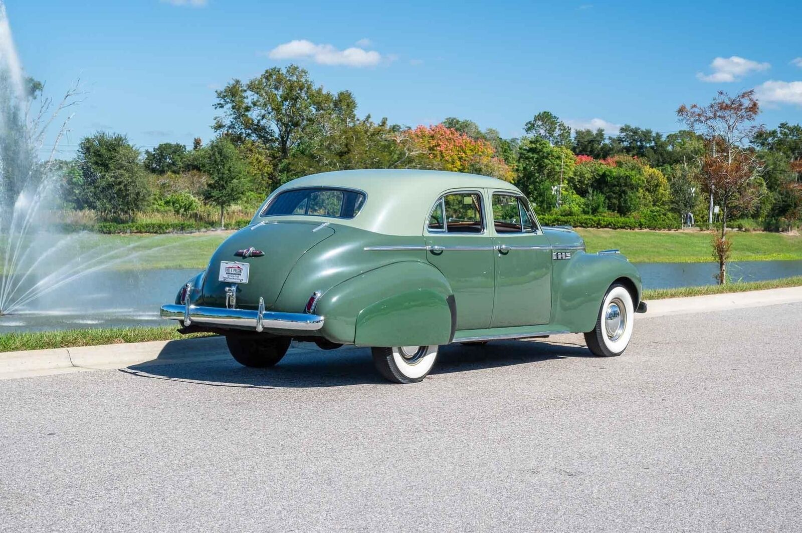 Buick-Roadmaster-1940-5