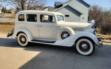 Buick-Sedan-1934-5