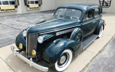 Buick-Series-40-Berline-1937-2