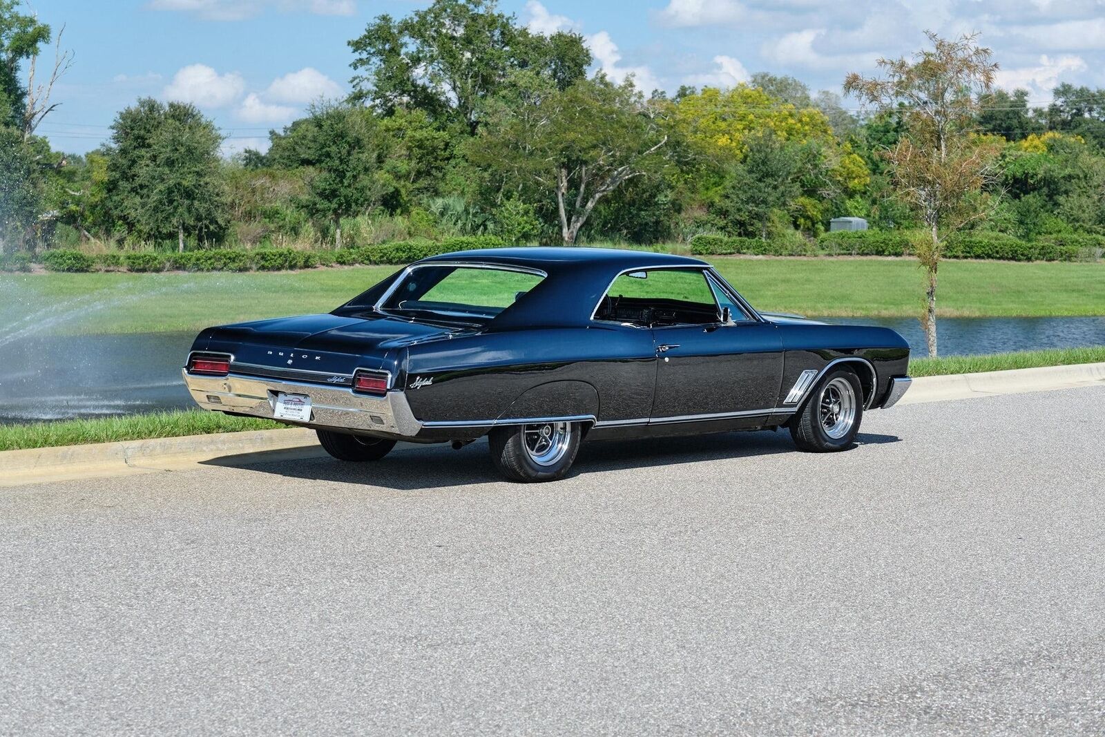 Buick-Skylark-1967-4