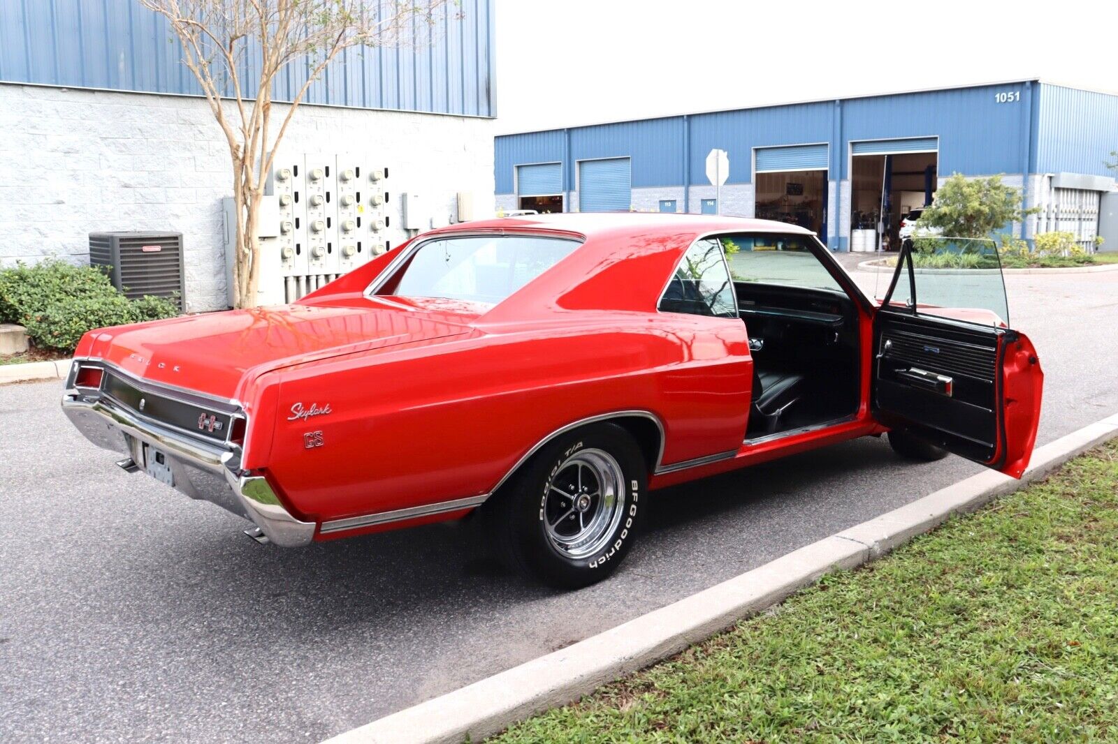 Buick-Skylark-Coupe-1966-19