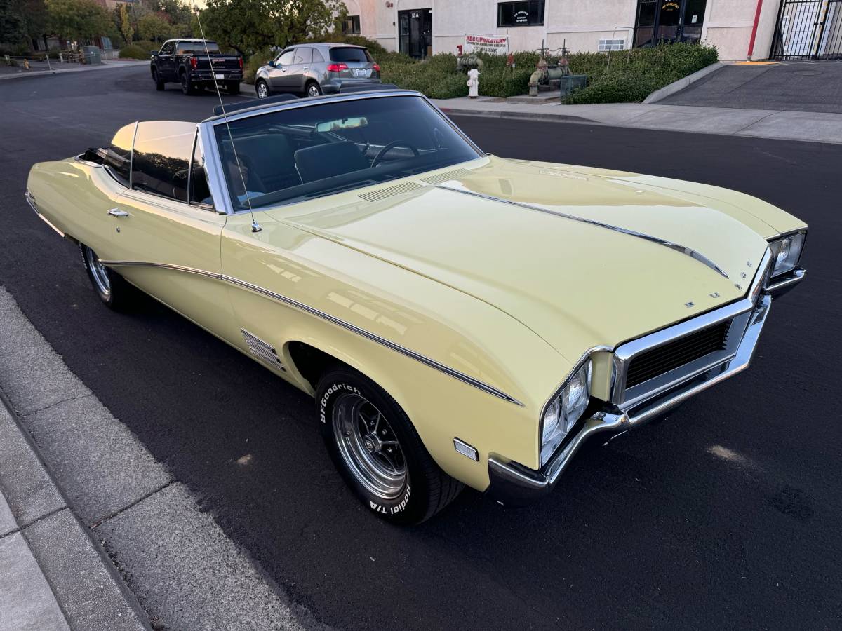 Buick-Skylark-convertible-1968-2