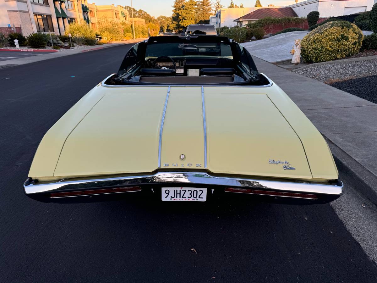 Buick-Skylark-convertible-1968-8