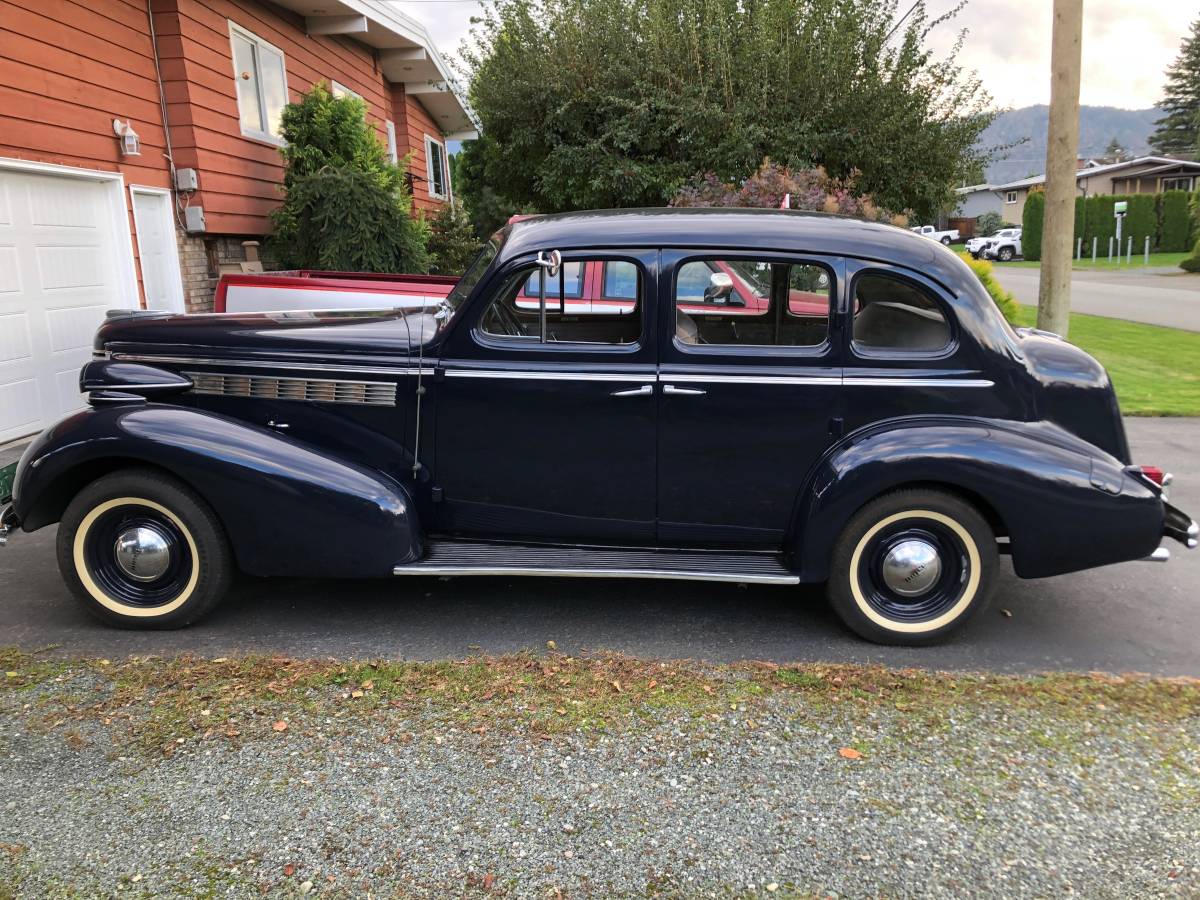 Buick-Special-4419-1938-2