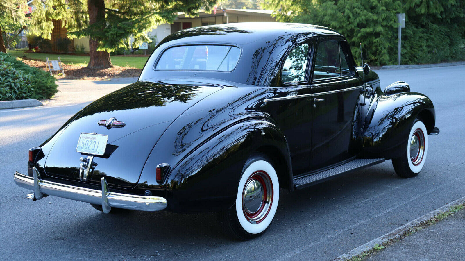 Buick-Special-Opera-Coupe-Coupe-1939-2