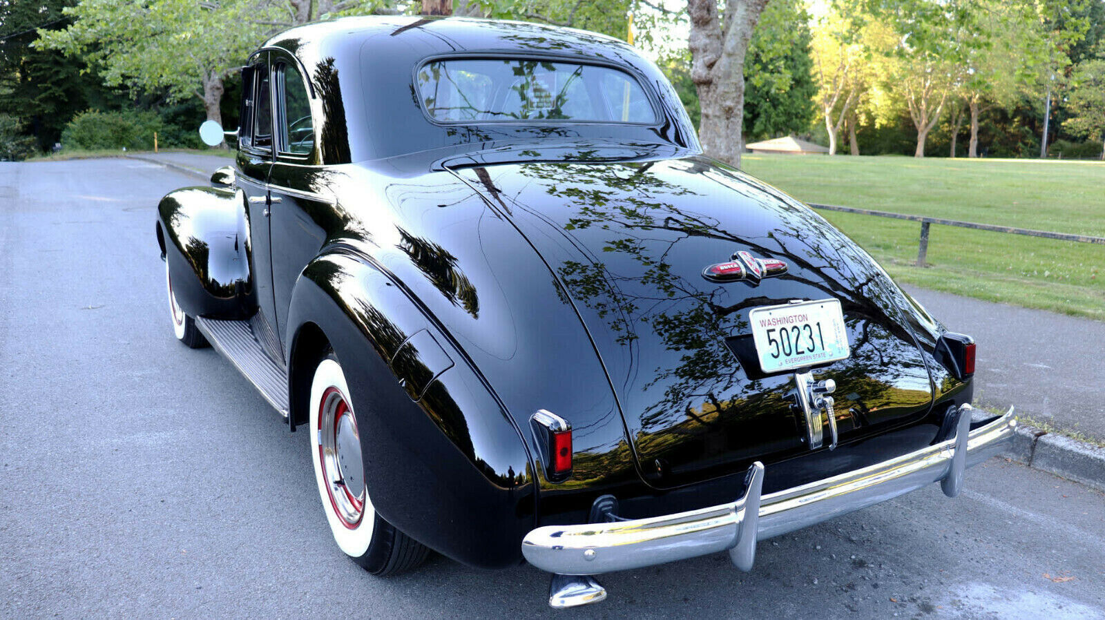 Buick-Special-Opera-Coupe-Coupe-1939-3