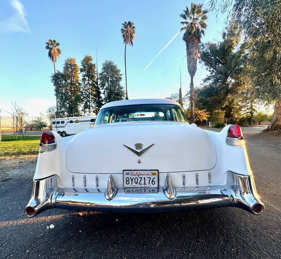 Cadillac-1955-3