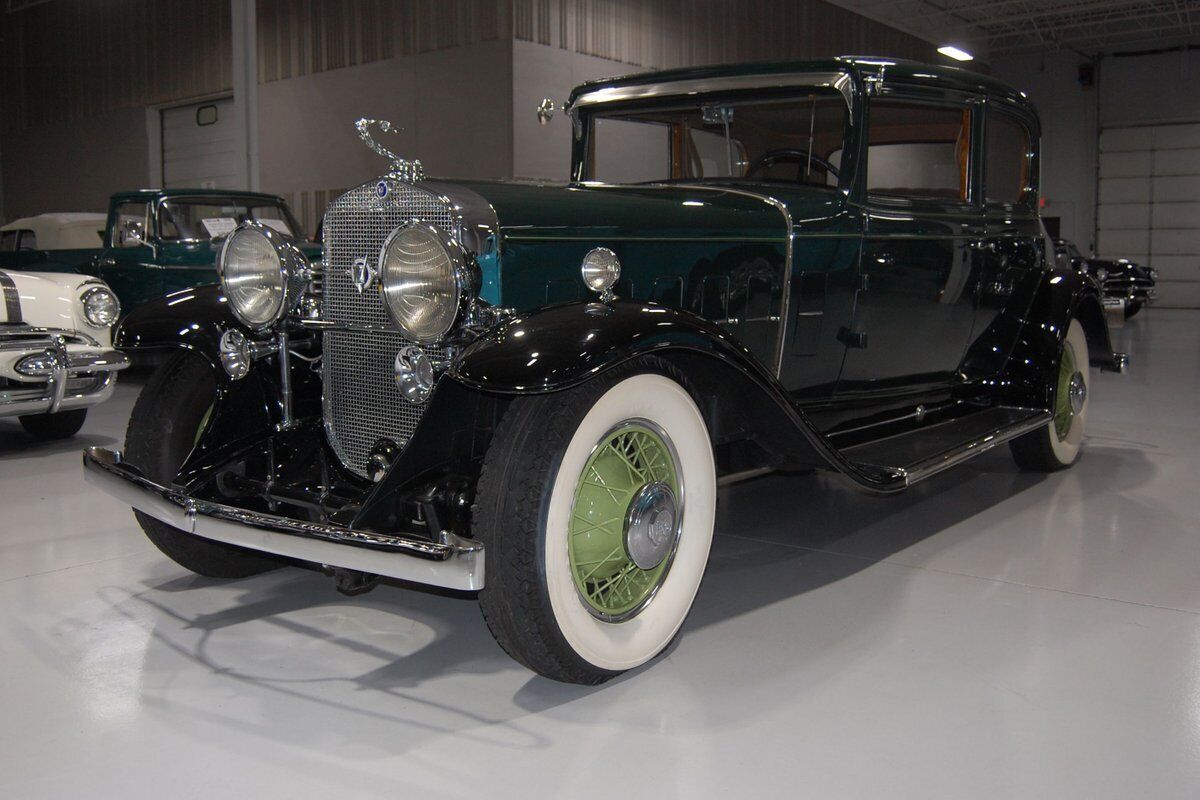 Cadillac-370A-V-12-Coupe-1931-30