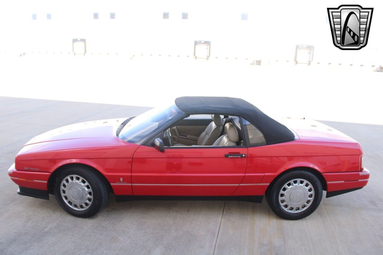 Cadillac-Allante-1993-36