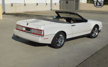 Cadillac-Allante-1993-8