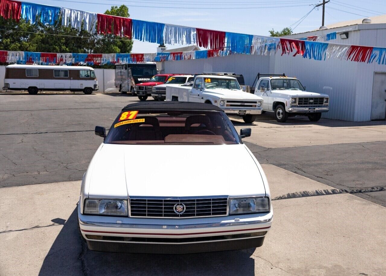 Cadillac-Allante-Cabriolet-1987-2