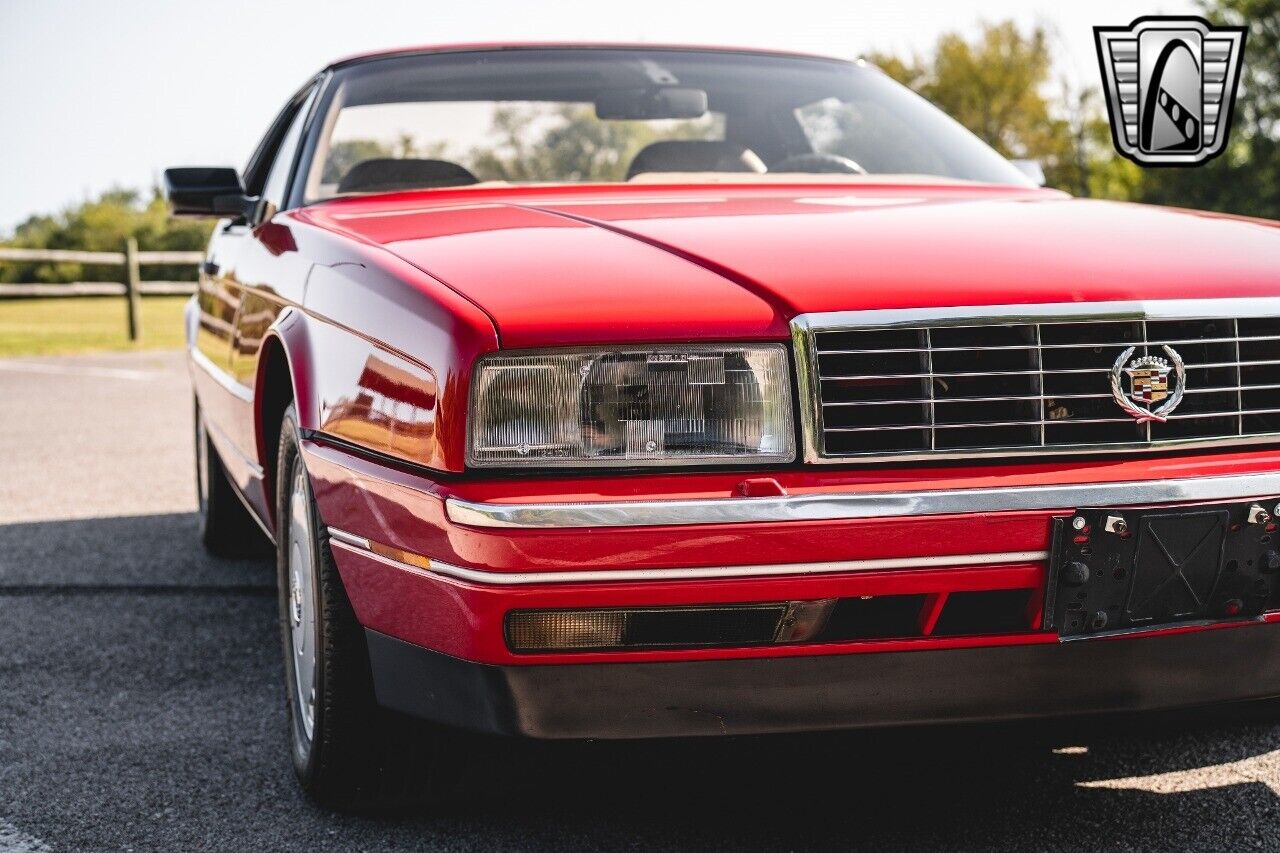 Cadillac-Allante-Cabriolet-1992-11