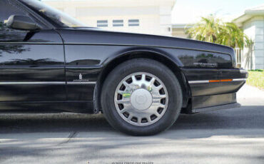 Cadillac-Allante-Cabriolet-1993-10