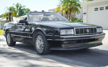 Cadillac-Allante-Cabriolet-1993-11