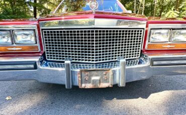 Cadillac-Brougham-1987-17