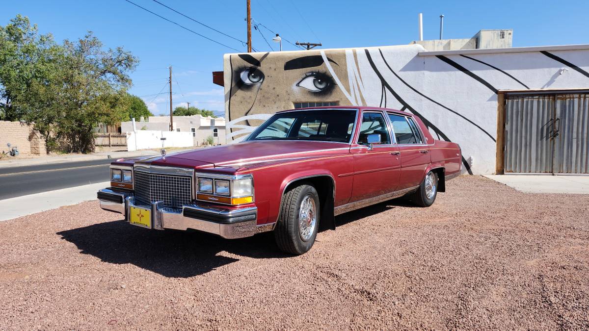 Cadillac-Brougham-1987-2